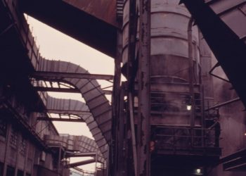 What Drives Microsilica Demand in Durable Concrete