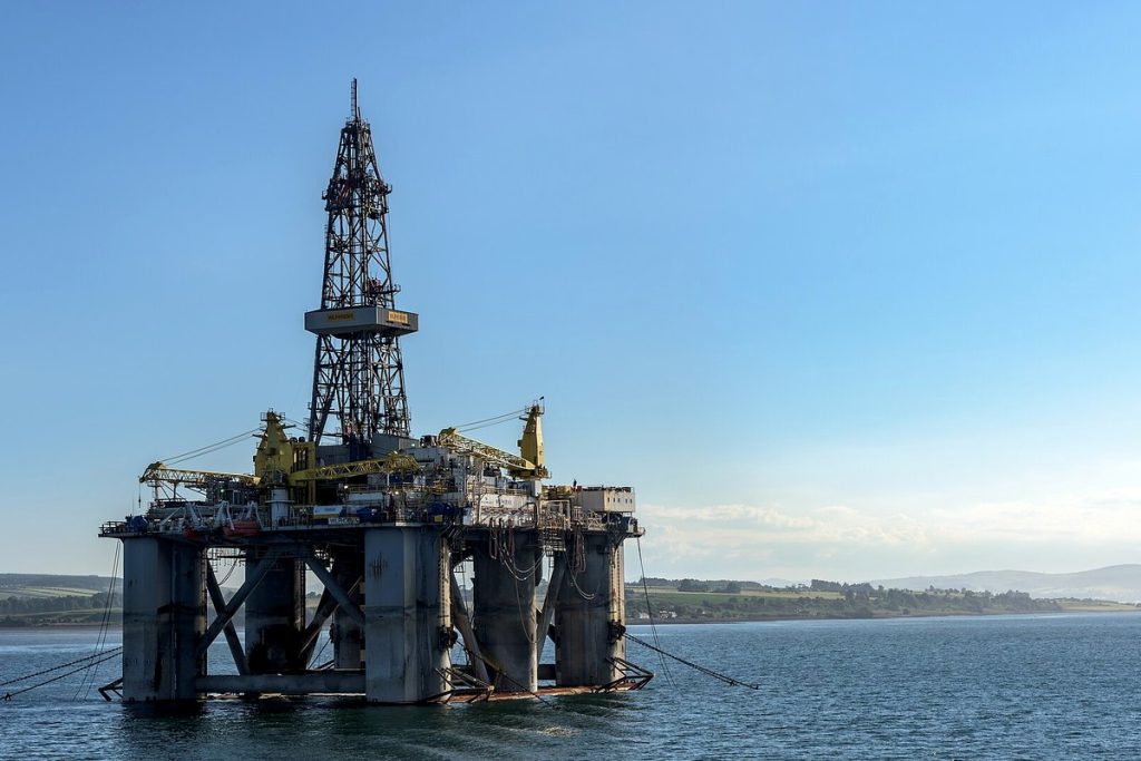 Microsilica Selection for Oil-Well and Industrial Cementing