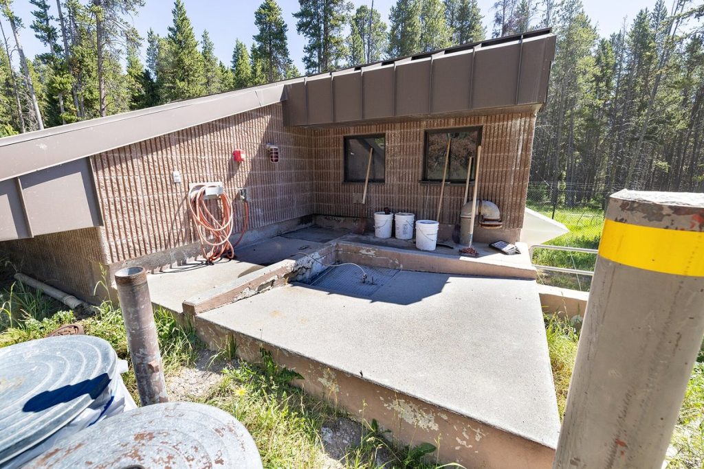 Microsilica Concrete for Water and Wastewater Structures